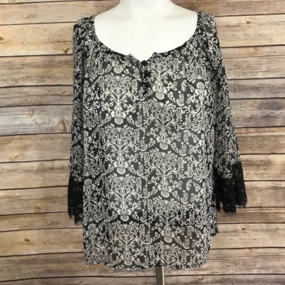 Stitch Fix l Crescent Blouse Lace Sleeve